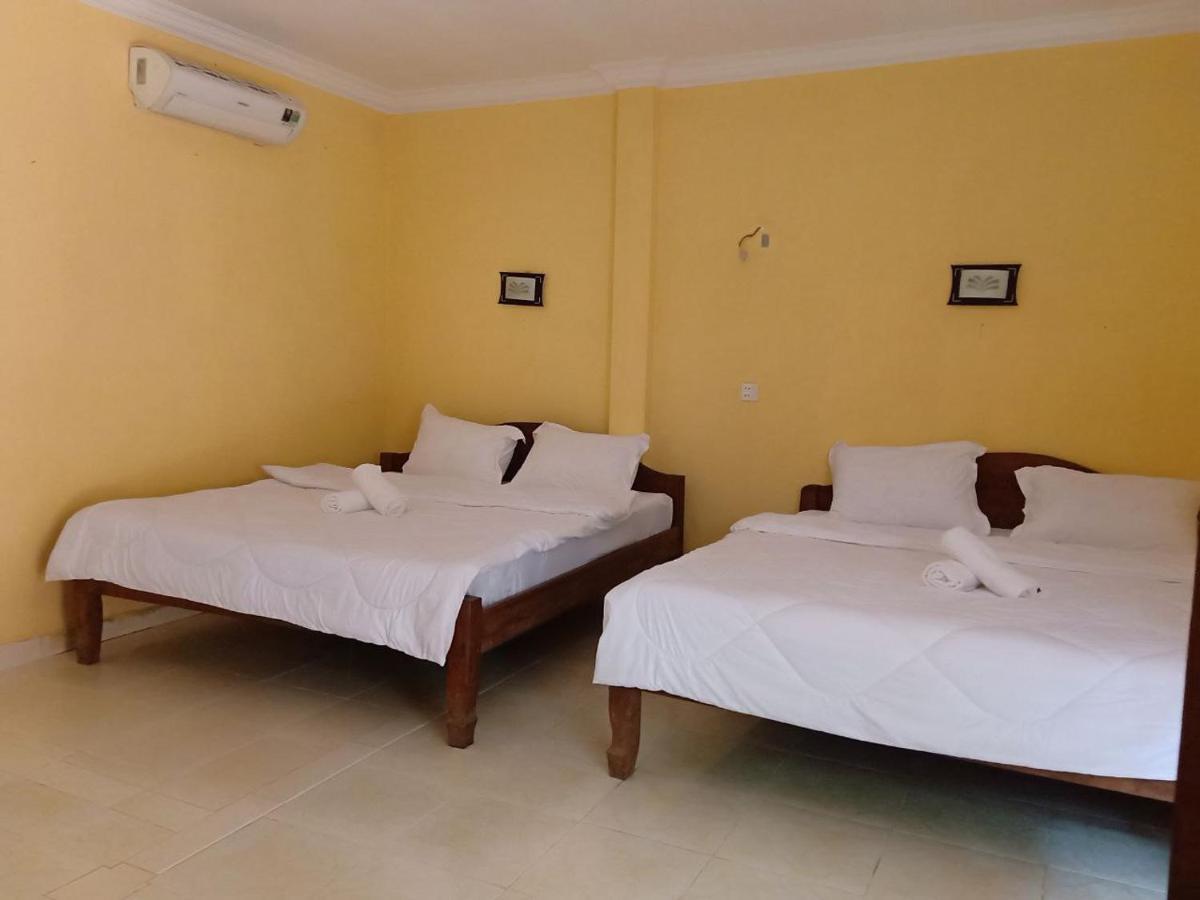 Pina House Hotel Кеп Екстериор снимка